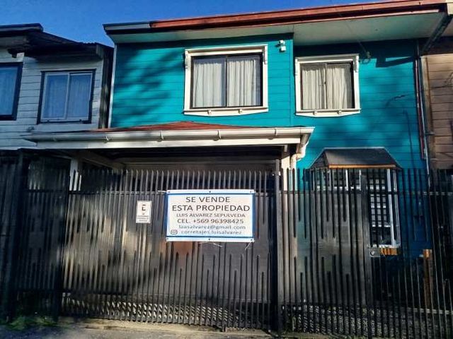 VENTA DE MUY BUENA CASA EN AV. CLEMENTE HOLZAPFEL, VALDIVIA