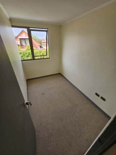 Casa HERMOSA CASA EN VENTA, AISLADA!