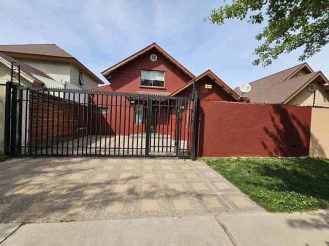 Casa HERMOSA CASA EN VENTA, AISLADA!