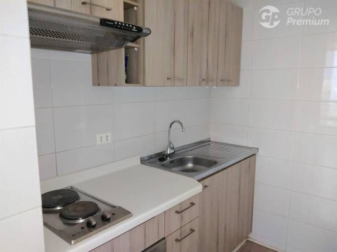 DEPARTAMENTO Santiago 1355 a dos cuadras de Avda. Matta cercano a metro Parque O´higgins