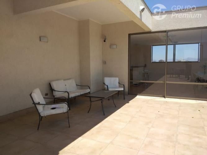 DEPARTAMENTO Santiago 1355 a dos cuadras de Avda. Matta cercano a metro Parque O´higgins