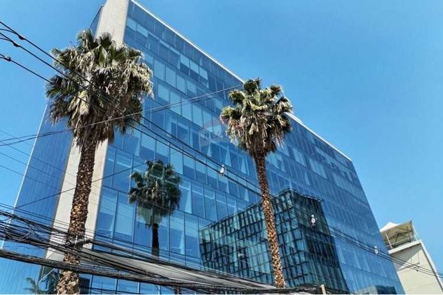 Edificio bellet: oficinas premium en providencia
