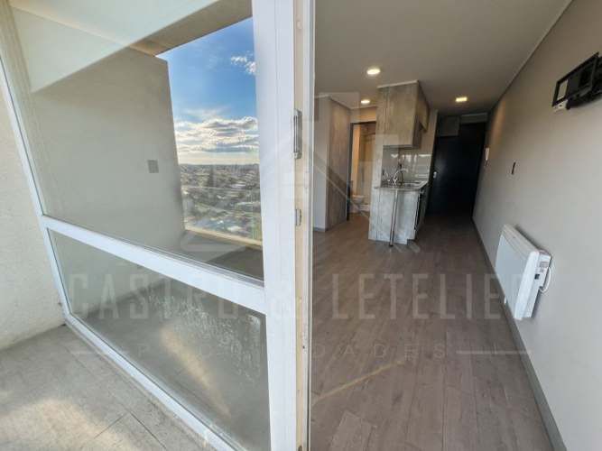 EN ARRIENTO DEPTO STUDIO PISO 11