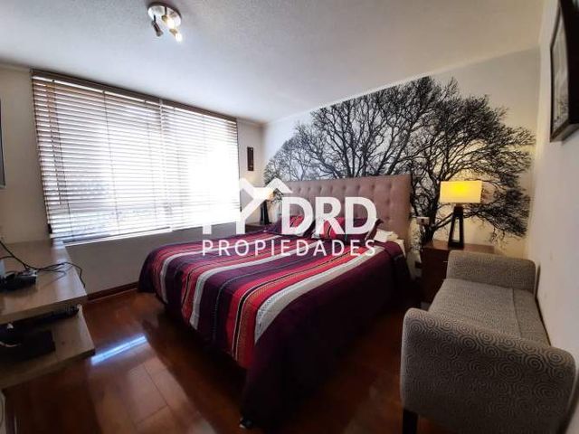 DEPTO EN VENTA 4 DORM MÁS SALA ESTAR 2 ESTACIONAMIENTOS