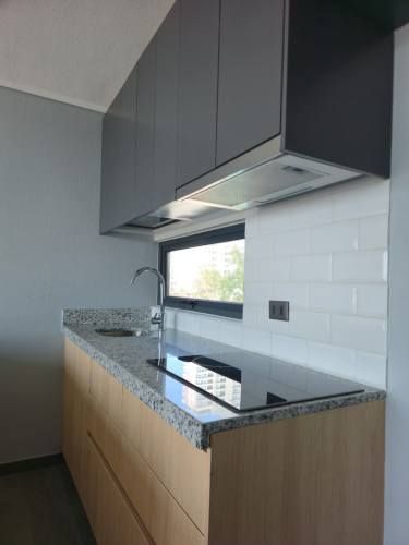 SE ARRIENDA AMPLIO DPTO INDEPENDENCIA 3D 2B B E