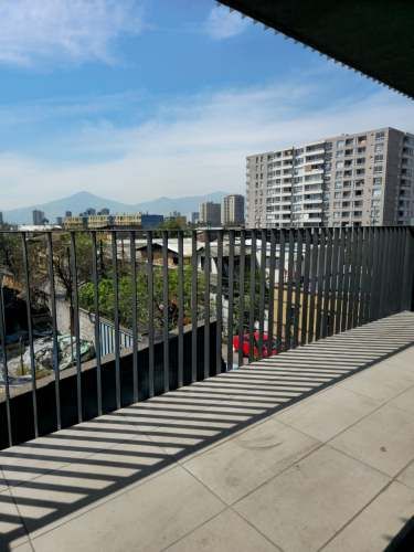 SE ARRIENDA AMPLIO DPTO INDEPENDENCIA 3D 2B B E