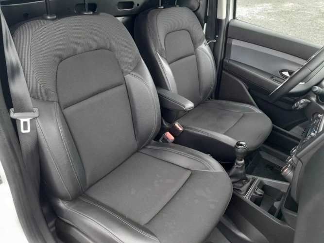 RENAULT EXPRESS 2023