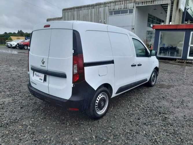 RENAULT EXPRESS 2023