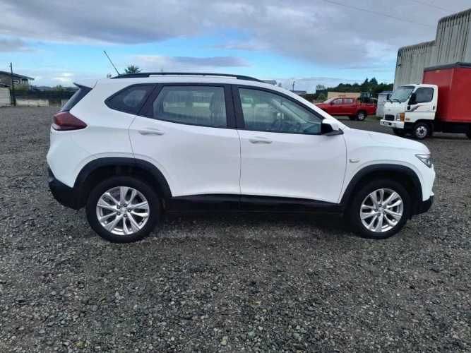 CHEVROLET TRACKER 2024