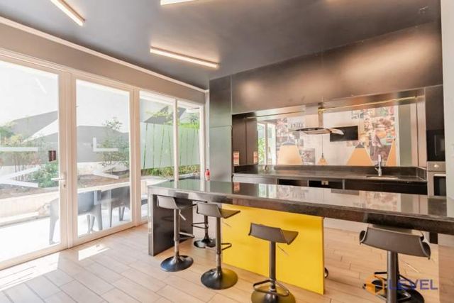 Lira 254 Depto ESTUDIO en Santiago 1 MES CON 50% DSCTO