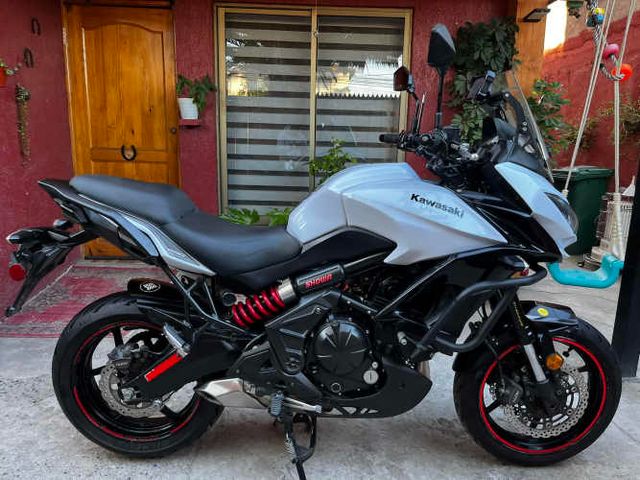 Moto Kawasaki Versys 650 CC
