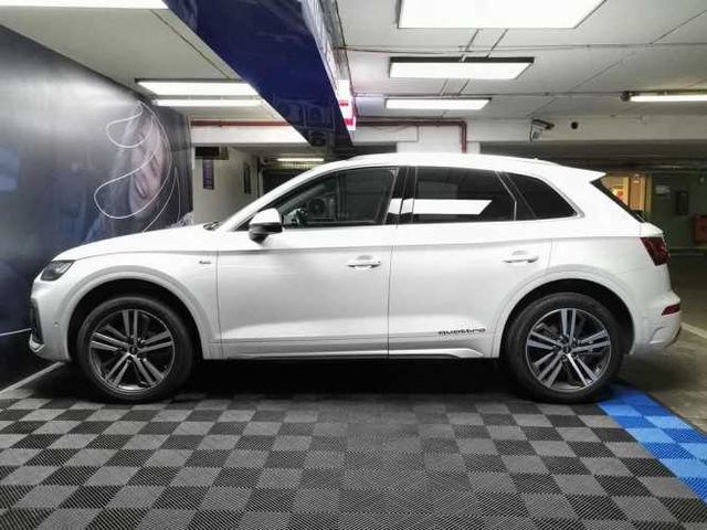 AUDI Q5 2022