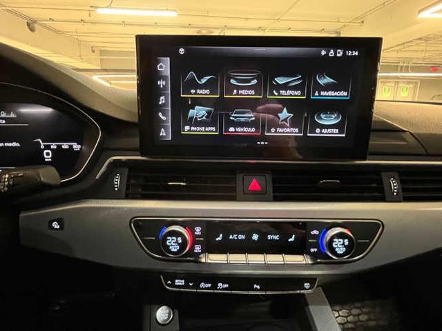 Audi A4 40 TFSI 2.0 AUT (2022)