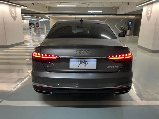 Audi A4 40 TFSI 2.0 AUT (2022)