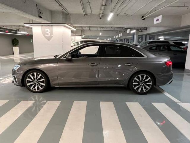 Audi A4 40 TFSI 2.0 AUT (2022)