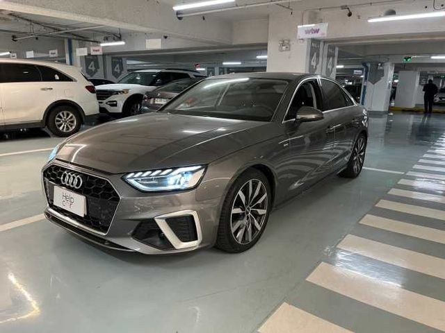 Audi A4 40 TFSI 2.0 AUT (2022)