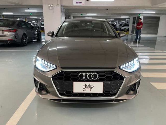 Audi A4 40 TFSI 2.0 AUT (2022)