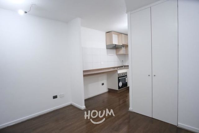 Departamento en Mario Kreutzberger