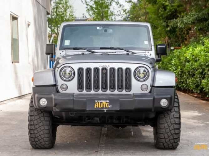 Jeep Wrangler Sahara Unltd 2016
