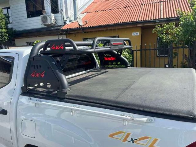 VENDO CAMIONETA MAXUS T60 2.8 DIESEL 4X4 , IMPECABLE .-