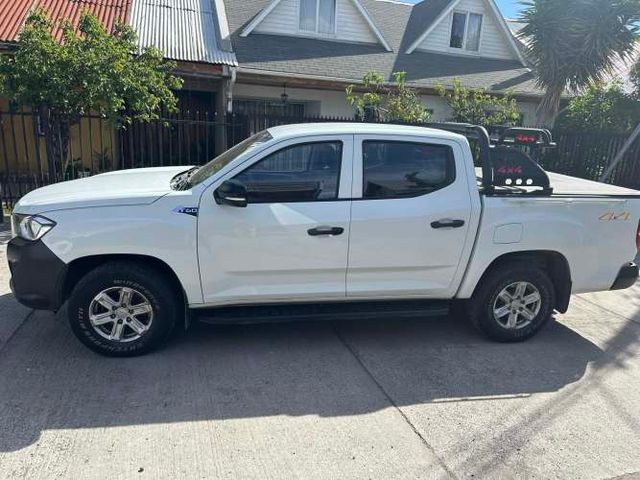 VENDO CAMIONETA MAXUS T60 2.8 DIESEL 4X4 , IMPECABLE .-