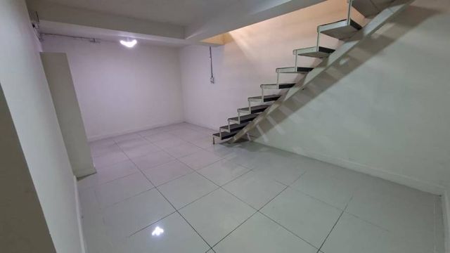 OFICINA CON EL 50% DE DSCTO CERCA AL METRO SANTA ANA