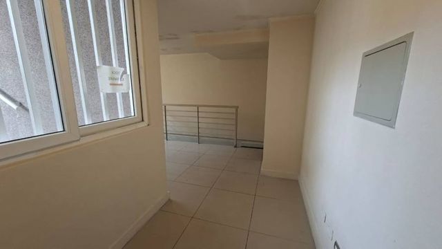 OFICINA CON EL 50% DE DSCTO CERCA AL METRO SANTA ANA