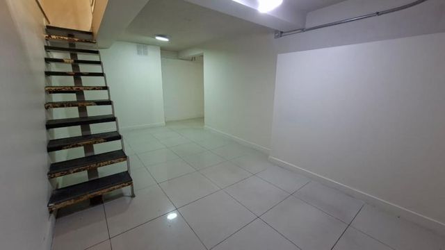 OFICINA CON EL 50% DE DSCTO CERCA AL METRO SANTA ANA