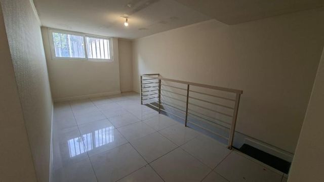 OFICINA CON EL 50% DE DSCTO CERCA AL METRO SANTA ANA