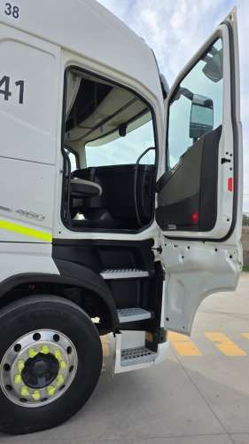 Camion Volvo FH 460, Ishif 2016