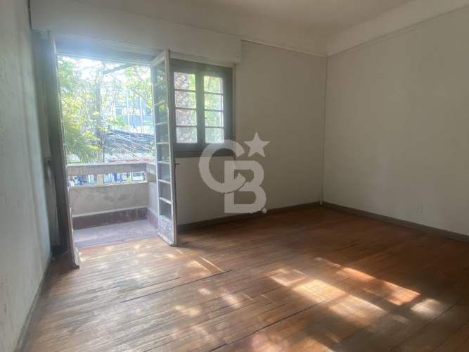 Casa a solo tres cuadras del Metro Inés de Suárez