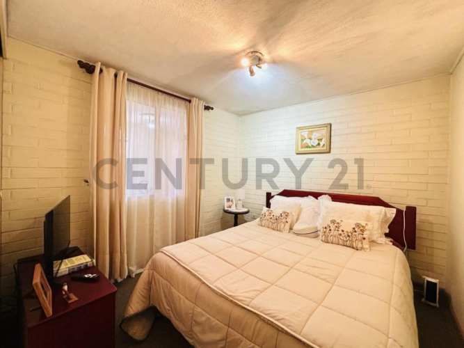 Se vende casa en Maipú, Metro Las Parcelas