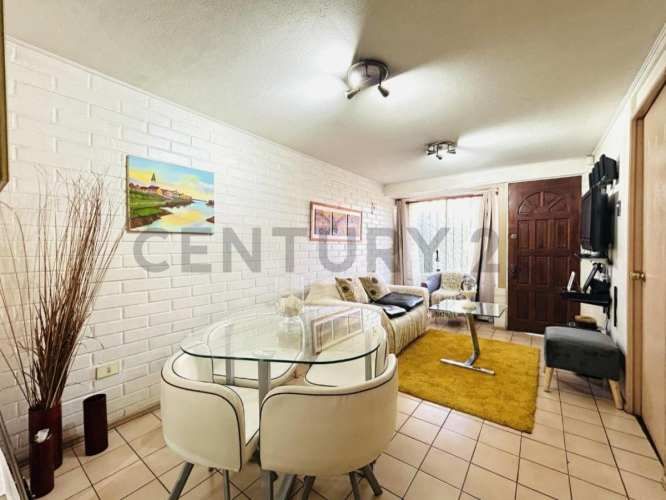 Se vende casa en Maipú, Metro Las Parcelas