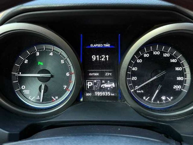 TOYOTA LAND CRUISER PRADO  2014