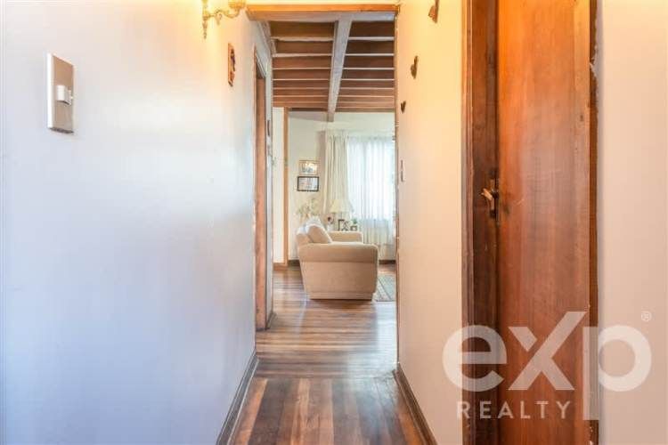 CASA 13 Norte Lado Oriente