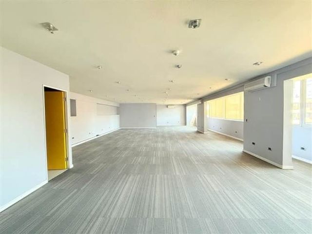 OFICINA Metro Santa Isadel