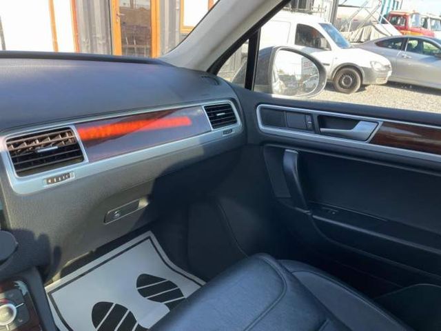 VOLKSWAGEN TOUAREG 4X4 3.0 V6 DIESEL 2017