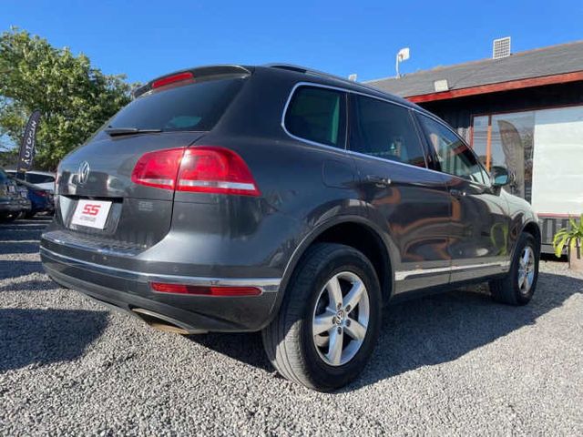 VOLKSWAGEN TOUAREG 4X4 3.0 V6 DIESEL 2017