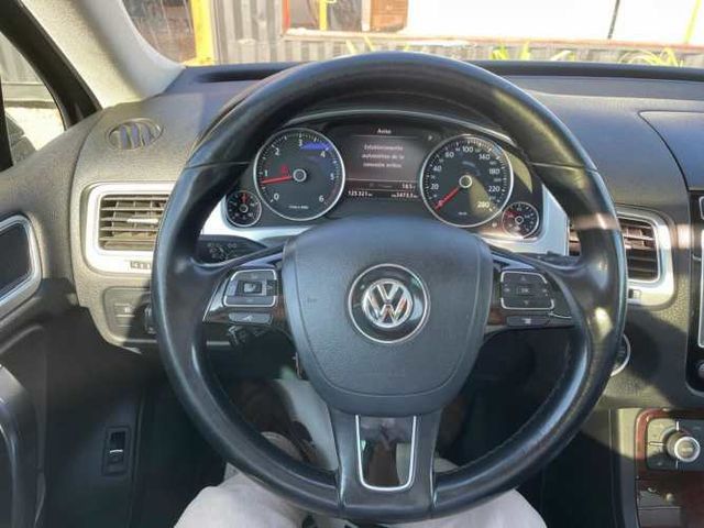 VOLKSWAGEN TOUAREG 4X4 3.0 V6 DIESEL 2017
