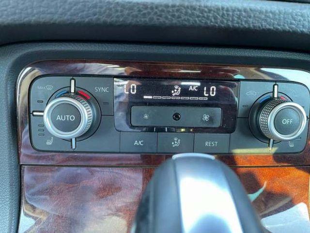 VOLKSWAGEN TOUAREG 4X4 3.0 V6 DIESEL 2017