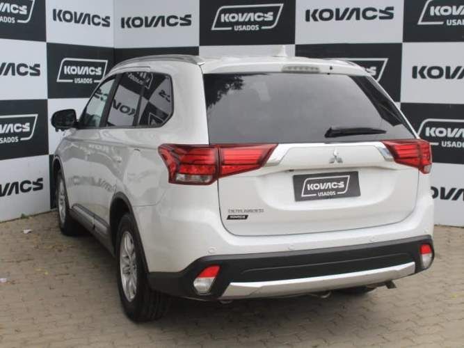 Mitsubishi Outlander 2.0 At 4x2 2019