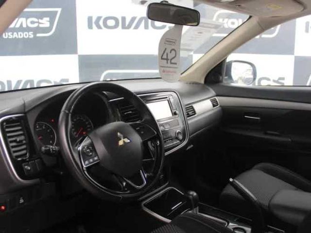 Mitsubishi Outlander 2.0 At 4x2 2019