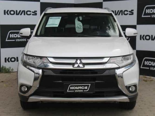 Mitsubishi Outlander 2.0 At 4x2 2019