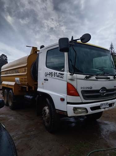 EN VENTA CAMION ALJIBE HINO FM8