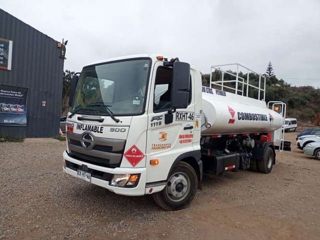 ARRIENDO CAMION DE COMBUSTIBLE