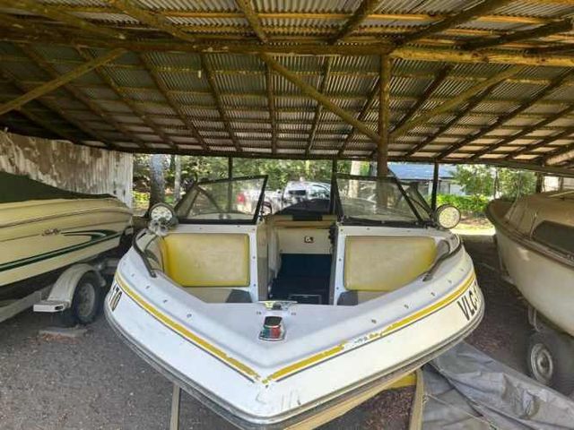 Lancha sea Ray  18.5