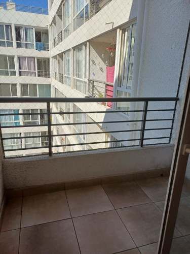 SE VENDE CÓMODO Y BIEN UBICADO DEP 01 H 01 B QUINTA AV 1475