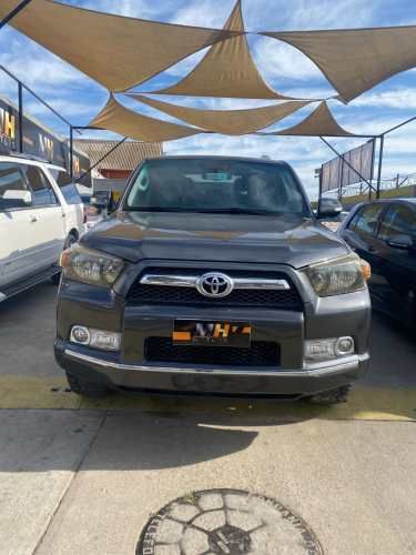TOYOTA 4RUNNER LIMITED 4X4 4.0 AUTOMATICA. 2012.