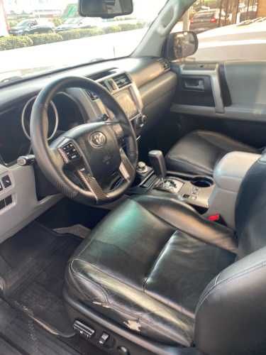 TOYOTA 4RUNNER LIMITED 4X4 4.0 AUTOMATICA. 2012.