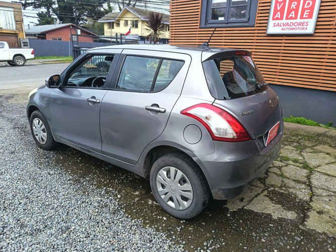 SUZUKI SWIFT 2015